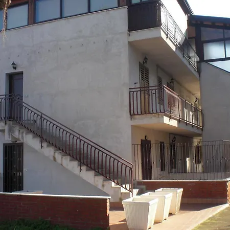 Lachea Vakantiehuis Aci Trezza